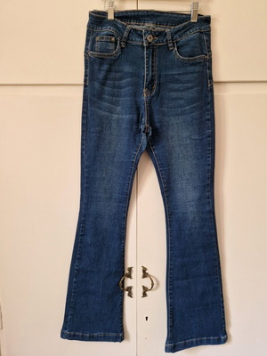 High-waisted blue flare jeans like new S/M
