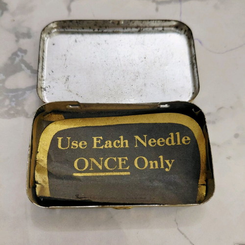 Pick up SPEZIAL gramophone needles like new, 89 pieces, 1930s
