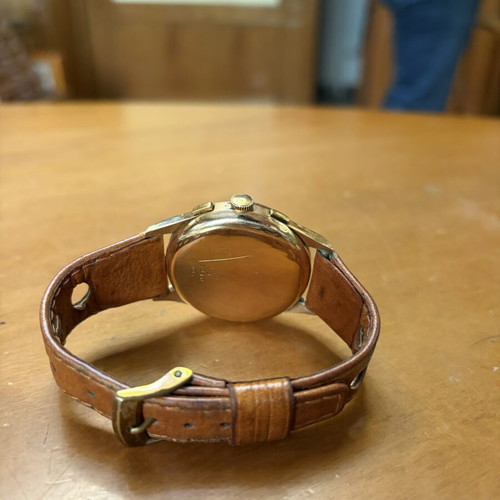 Chronographe Suisse vintage chronograph 18K gold used