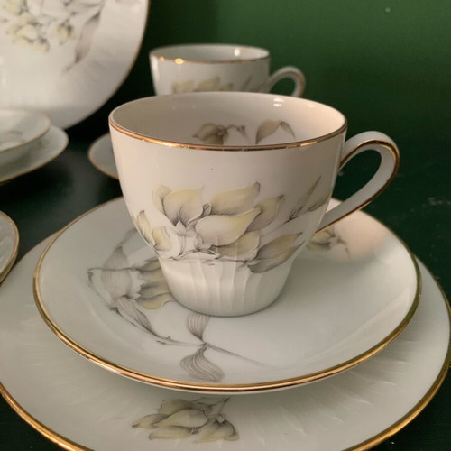 Porcelain vintage Bavaria Germany Scherzer tea set like new for 5 people