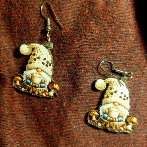 Gnome earrings with mushrooms like new, cozy cottagecore style