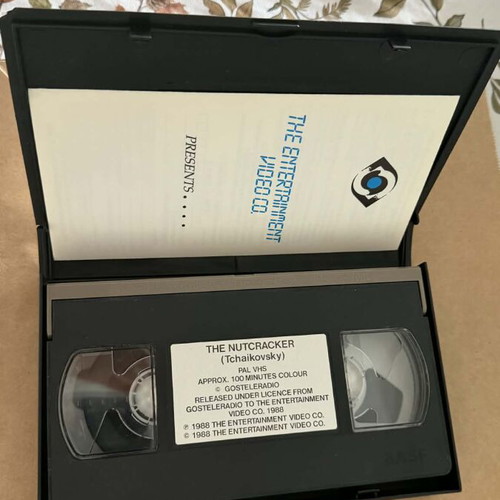 The Nutcracker Bolshot Ballet videocassette like new