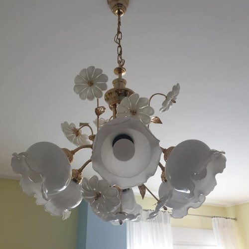 Six-light and four-light ceiling lights used, sold together