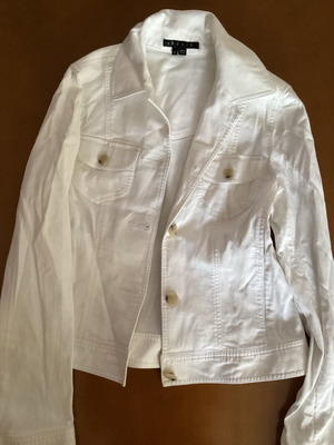 Thin jacket M Theory