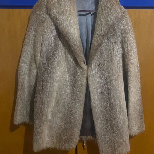 Natural nutria fur coat like new, beige, size S-L