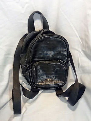 Zara Mini Backpack black croc-effect like new