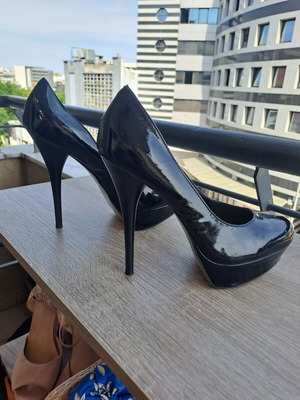Γόβες Steve Madden μαύρες σαν καινούργιες, μέγεθος 39, άνετες