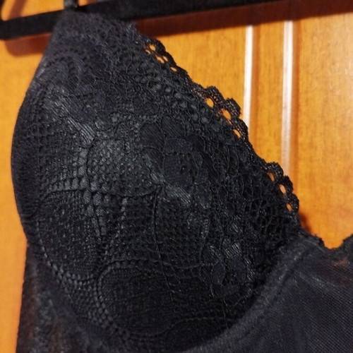 Lace Bustier like new, black, size 95B