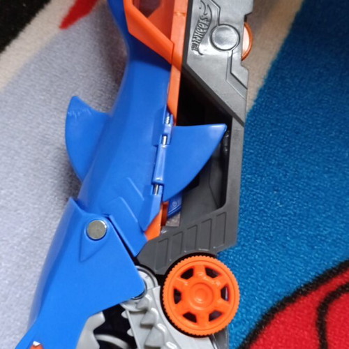Hot Wheels Shark Truck GVG36 like new