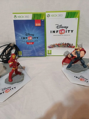 Disney Infinity Xbox 360 πακέτο 2 παιχνίδια με φιγούρες και σταντ μεταχειρισμένο
