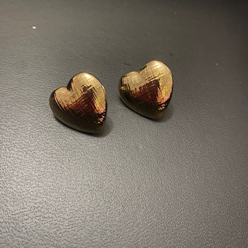 Heart earrings new, gold color
