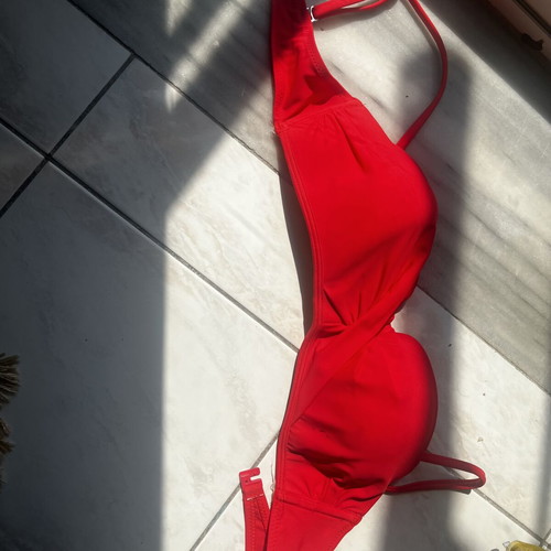 Red swimwear top size M cup C with padding and adjustable strap like new