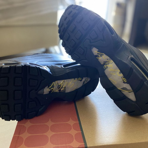 Nike Corteiz Air Max 95z Black Honey sneakers like new, size 45 EU