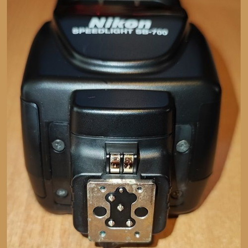 Nikon SB-700 flash with case and accessories