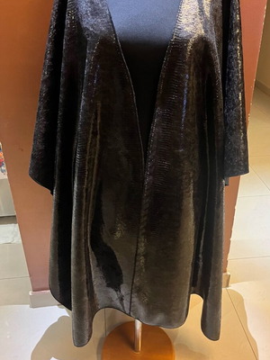 Official shiny cape new, one size, black