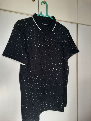 Polo T-Shirt Primark with symbol pattern like new, size L