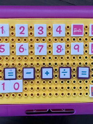 Barbie Kids Desk like new for Drawing and Math