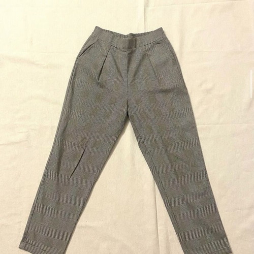 Stradivarius checked pants like new, black and grey, size S