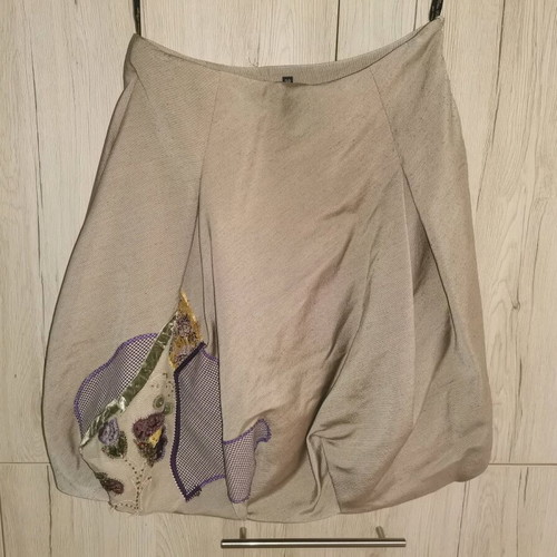 Tagier suit jacket and skirt used, purple with embroidery and balloon skirt