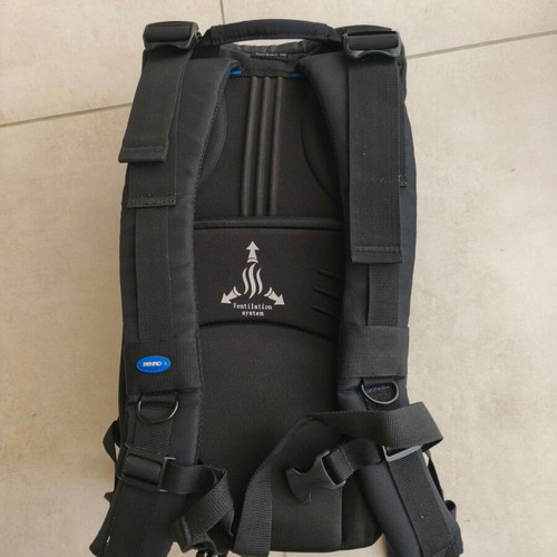 Benro Cool Walker 100 camera backpack