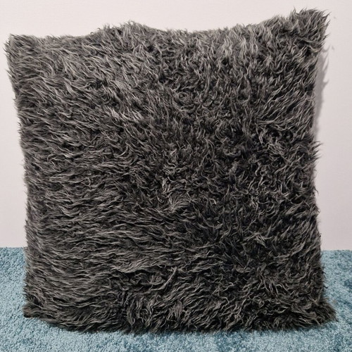 Large sofa pillow like new