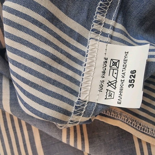 Baya women's top like new, size M, white and blue