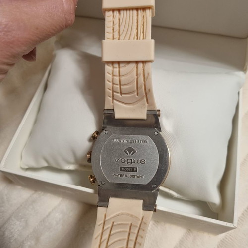 Vogue wristwatch used, waterproof stainless steel, pink gold
