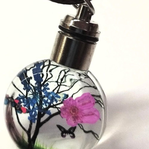 Pendant necklace faux bizou tree butterfly new, blue and purple