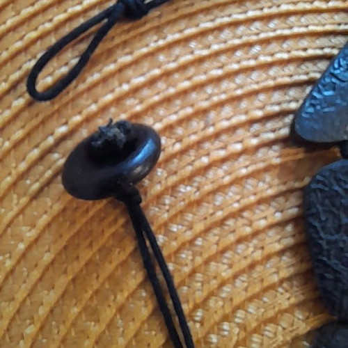 Hematite necklace like new, black and gray