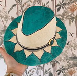 Hat like new, size L, unique