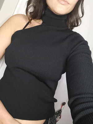 Zara ribbed long-sleeve one-shoulder top like new, black, size S