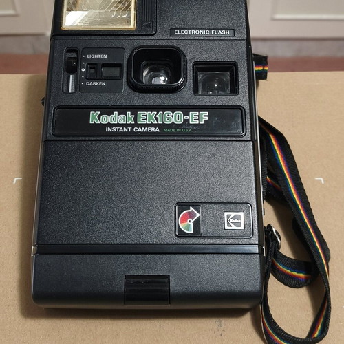 Kodak EK160-EF instant camera vintage 1979 used with neck strap
