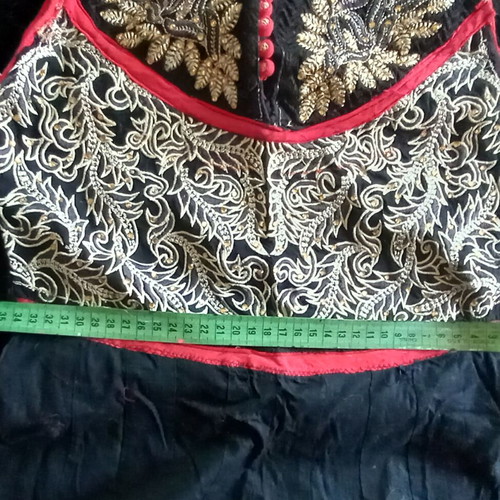 Ethnic vintage dress used, black and red