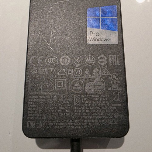 Surface charger 36W like new