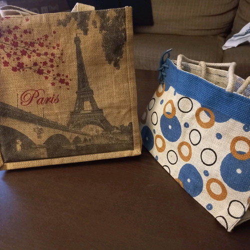 Handbags new, set of 2 straw bags