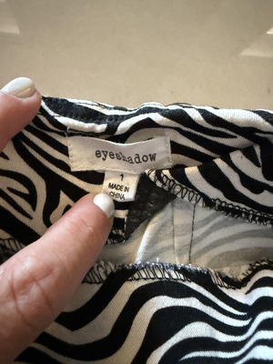 Zebra print skirt XS, black and white