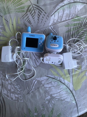 Turbox Baby Monitor with Color Screen like new, blue casing