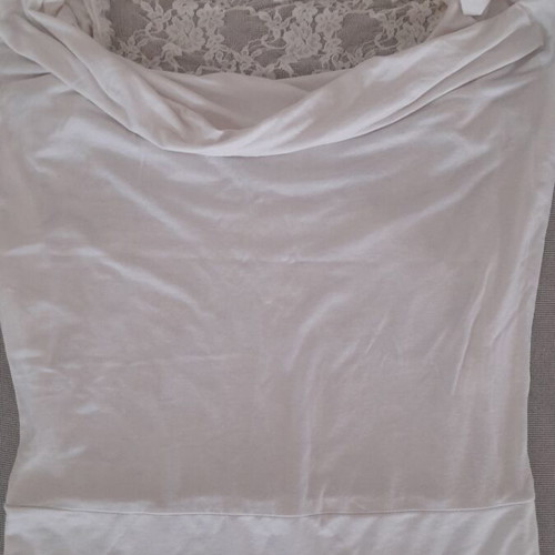 Lynne blouse with lace back, like new, size M/L, white