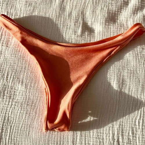 Bikini bottom peach high cut Brazil size L new