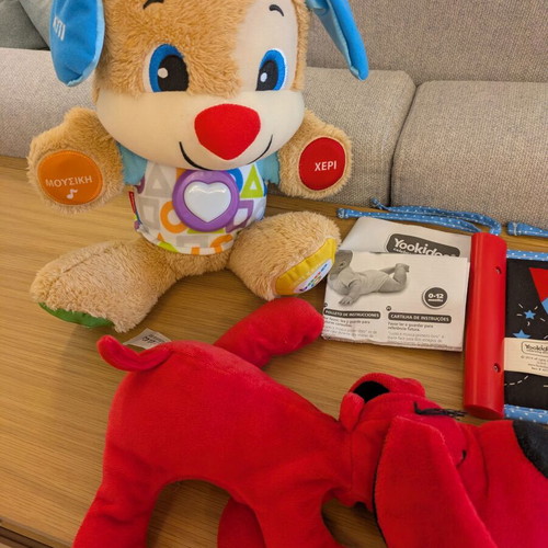 Baby toys pack like new with Fisher Price and Minene
