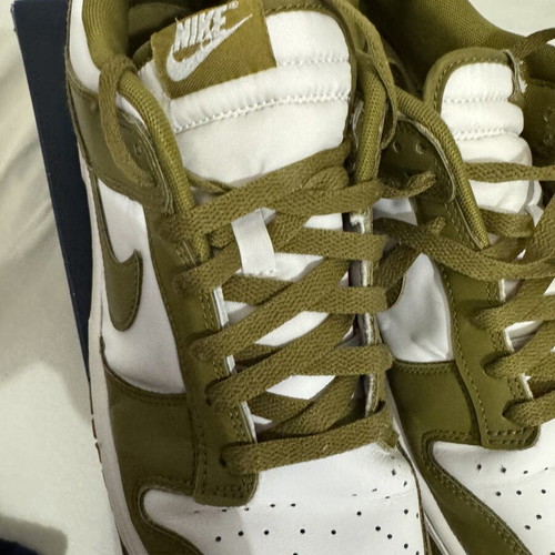 Nike Dunk Low sneakers like new, white and green, size 45
