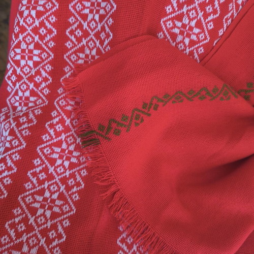 Vintage tablecloth with embroidery new, size 2.10x1.40 m