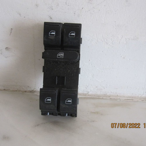 Window switch VW Passat '05-'11 used, code 1K4959857C