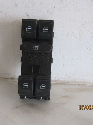 Window switch VW Passat '05-'11 used, code 1K4959857C