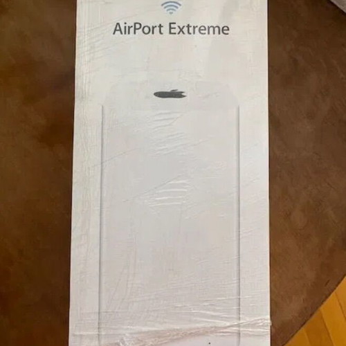 Apple AirPort Extreme Base Station WiFi router AirPlay device