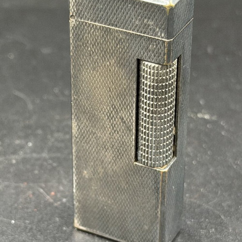 Dunhil silver lighter used, needs service, not working