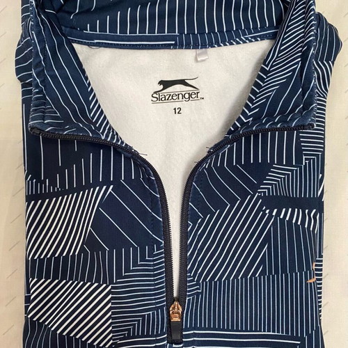 Slazenger αθλητική μπλούζα σαν καινούργιο, μέγεθος M, άσπρο και μπλε