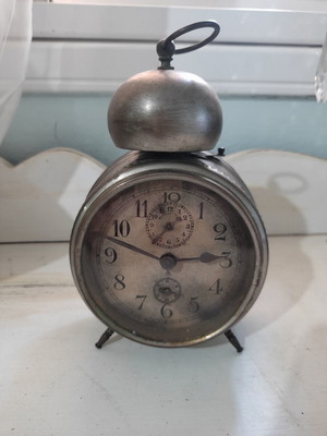 Gustav Becker antique alarm clock 18 cm used, mechanical, non-working