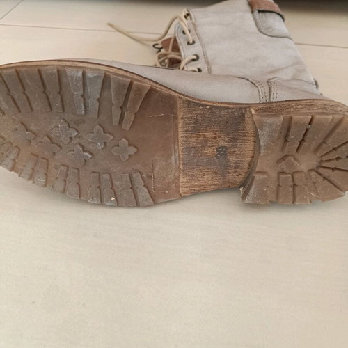Zara leather ankle boots used, gray, size 39