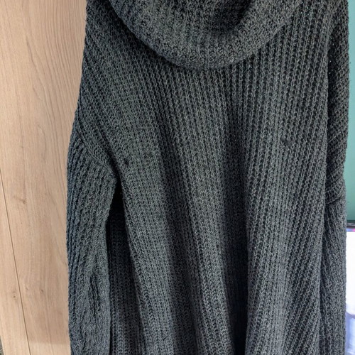 H&M gray sweater dress used, size L